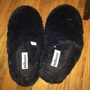 Black Fuzzy Slippers